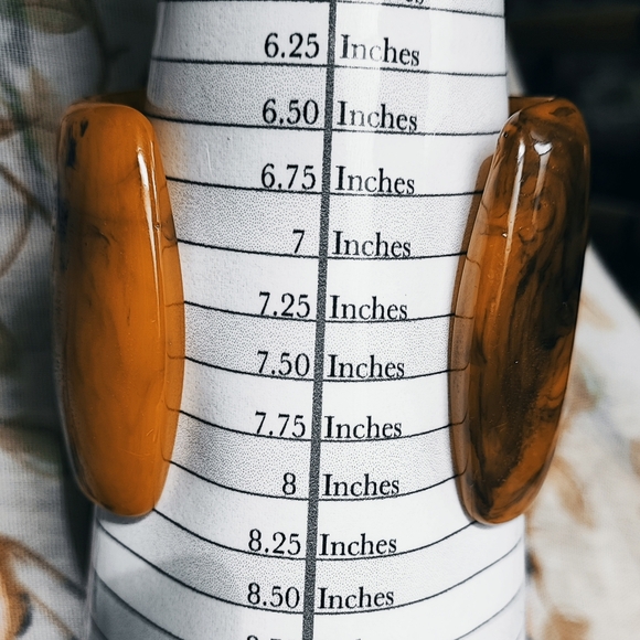 Wide Caramel Amber Swirled Dark Butterscotch Lucite Cuff Bangle Bracelet Vintage - Picture 3 of 11